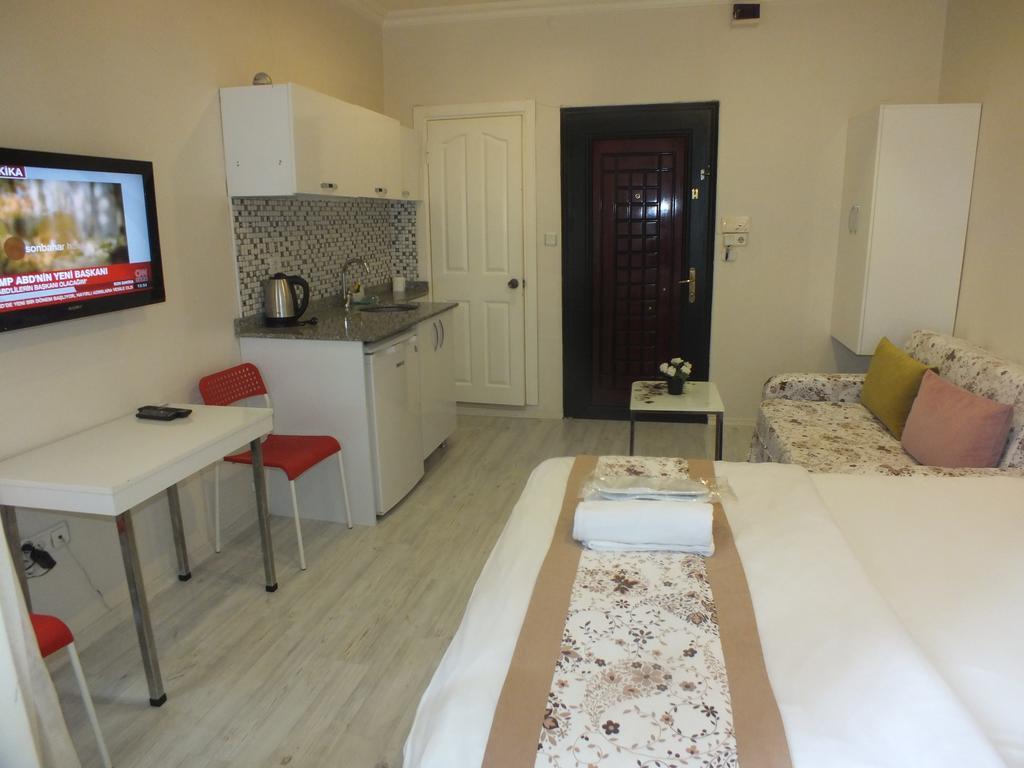 Taksim 9 Suites Apartments อิสตันบูล ภายนอก รูปภาพ