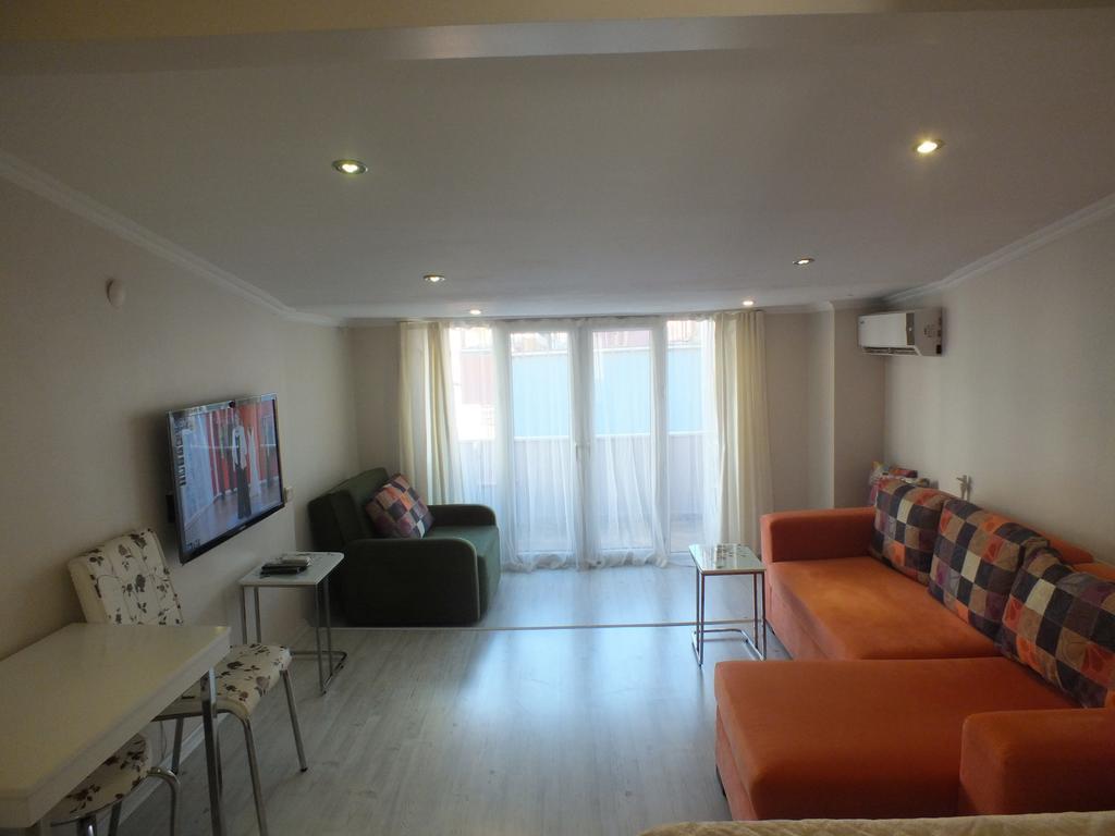 Taksim 9 Suites Apartments อิสตันบูล ภายนอก รูปภาพ