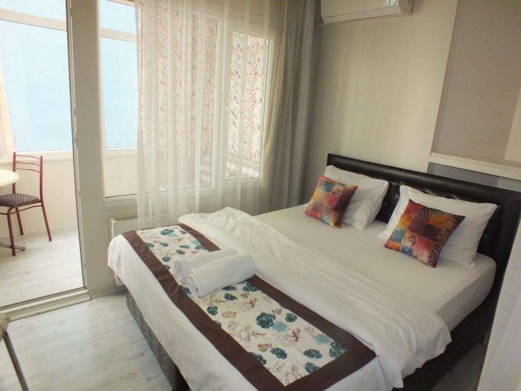 Taksim 9 Suites Apartments อิสตันบูล ภายนอก รูปภาพ