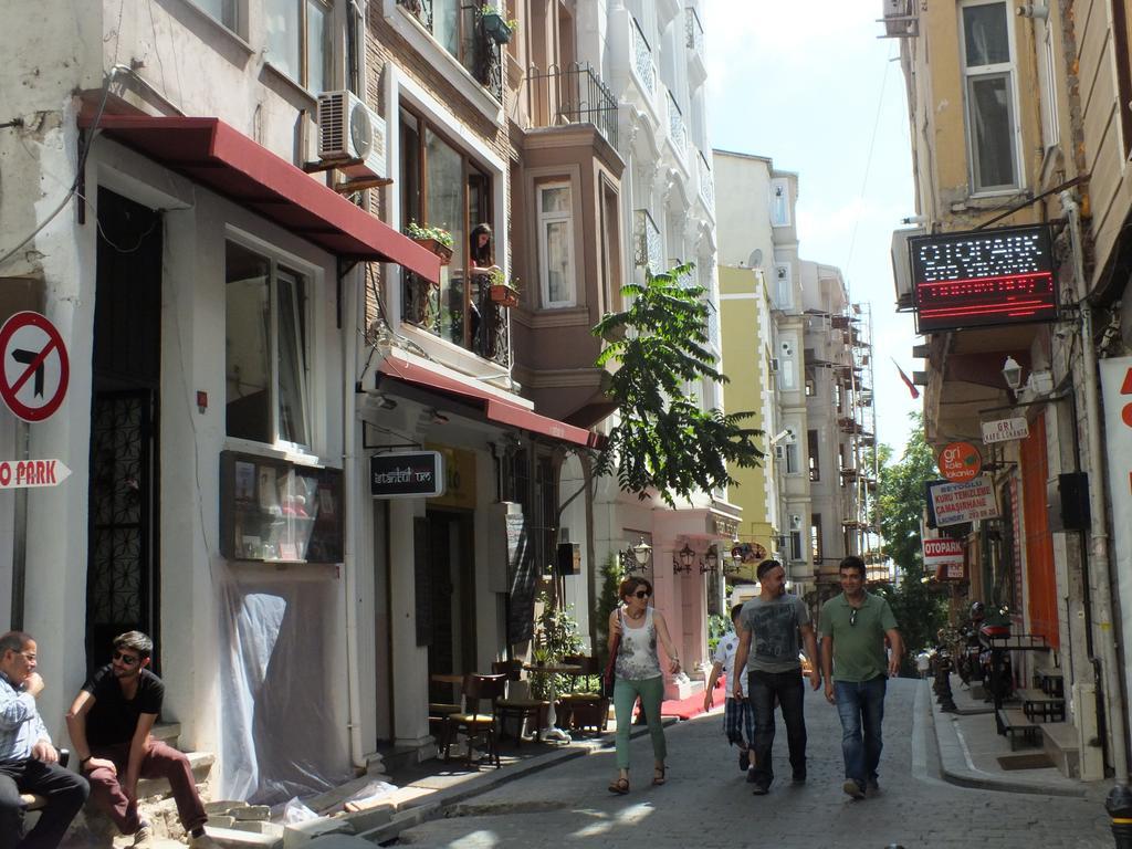 Taksim 9 Suites Apartments อิสตันบูล ภายนอก รูปภาพ