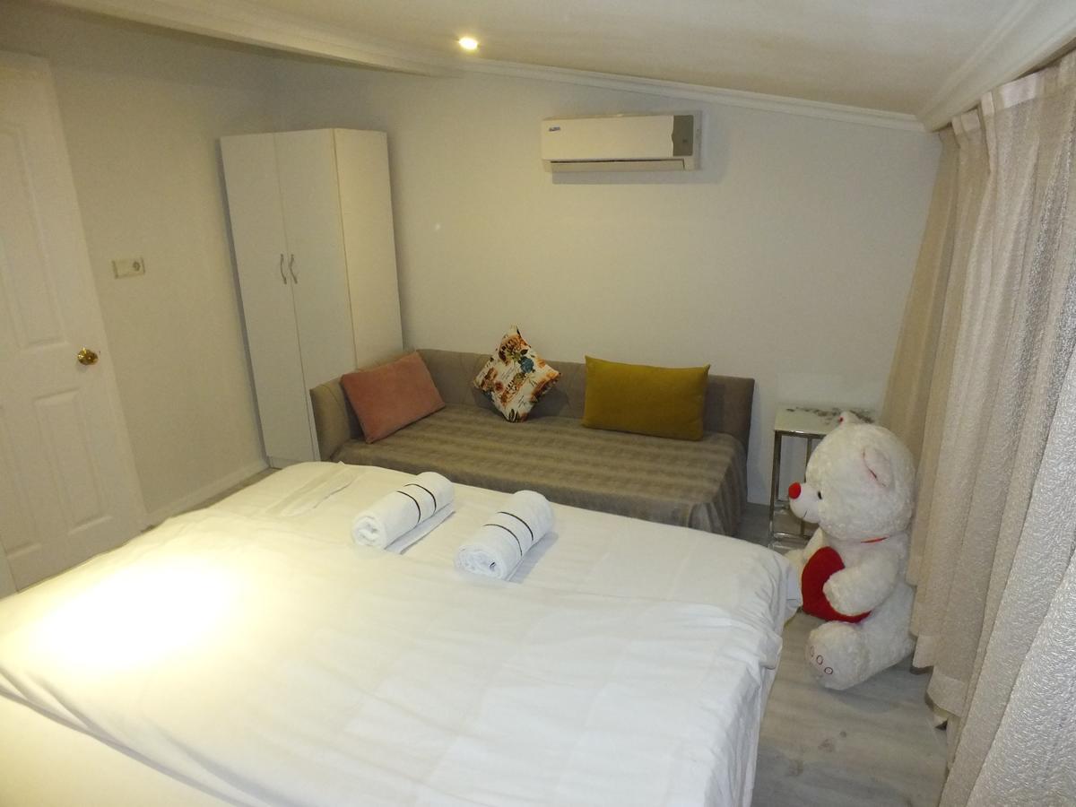 Taksim 9 Suites Apartments อิสตันบูล ภายนอก รูปภาพ