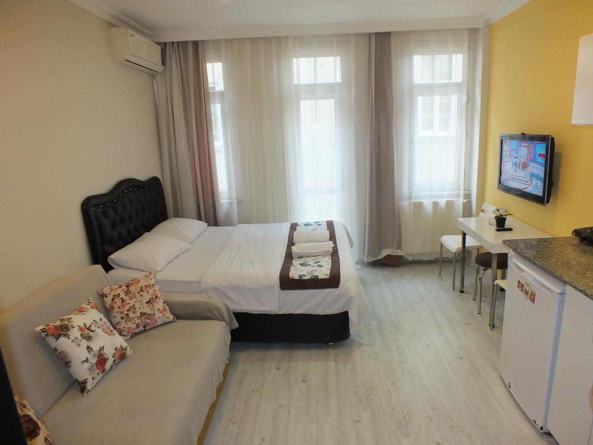 Taksim 9 Suites Apartments อิสตันบูล ภายนอก รูปภาพ