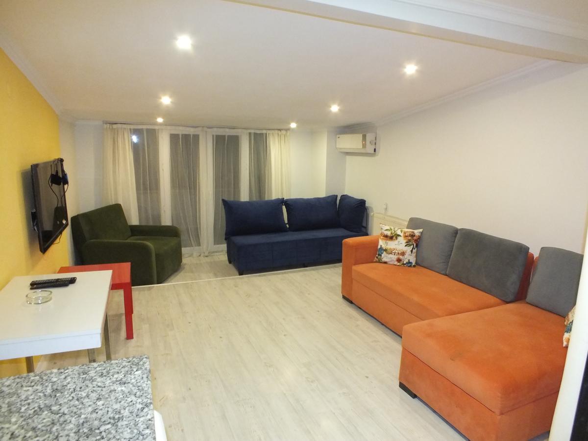 Taksim 9 Suites Apartments อิสตันบูล ภายนอก รูปภาพ