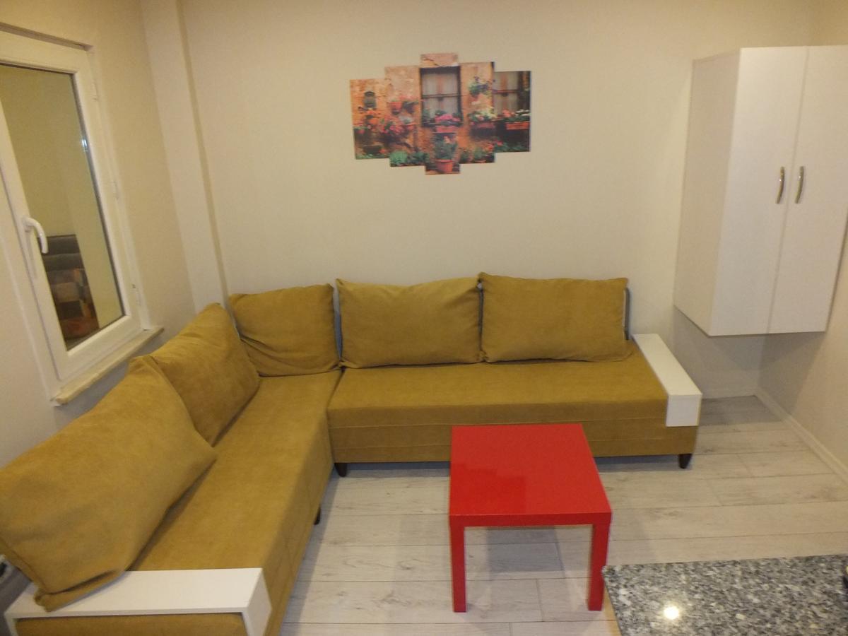 Taksim 9 Suites Apartments อิสตันบูล ภายนอก รูปภาพ