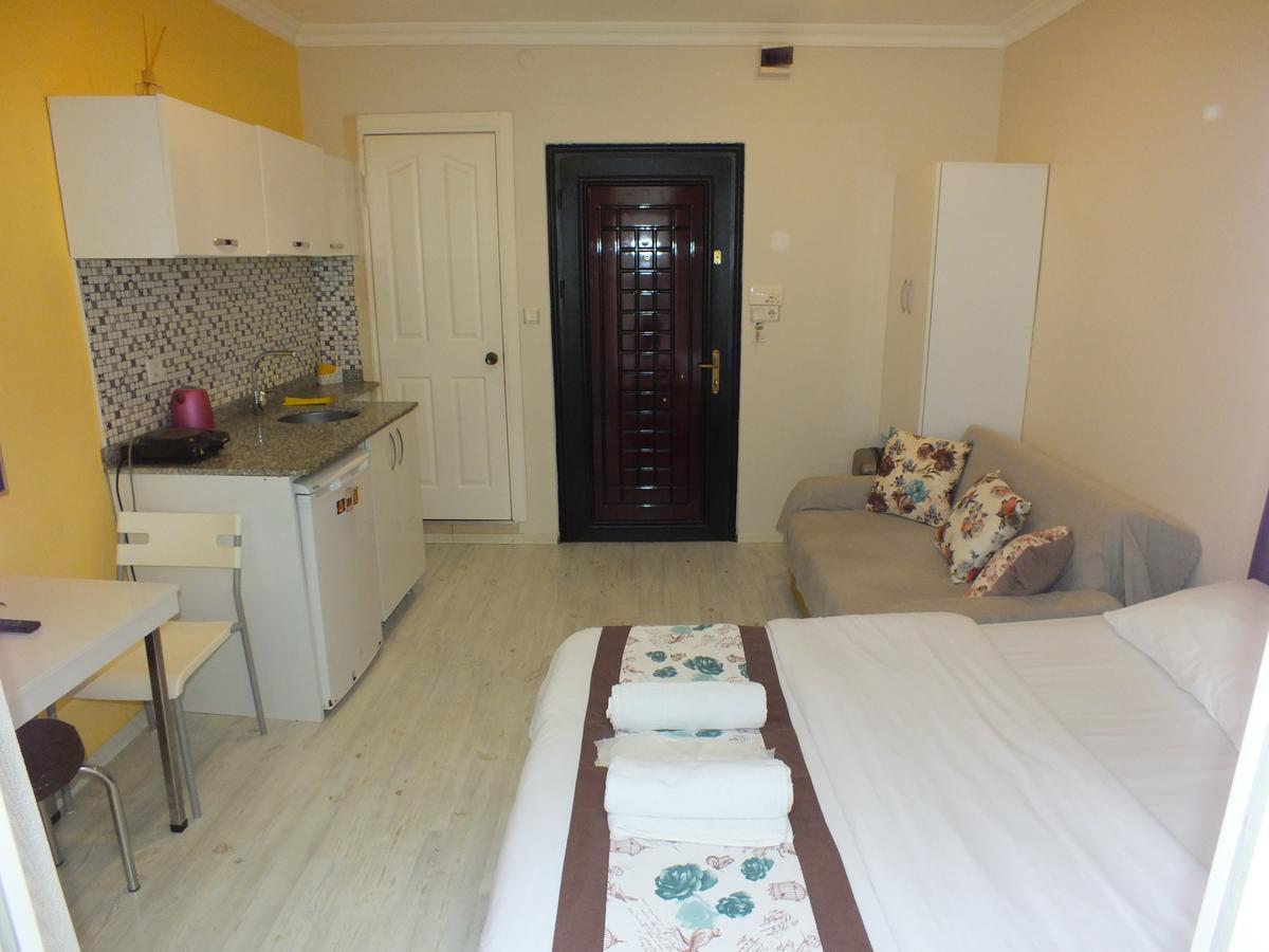Taksim 9 Suites Apartments อิสตันบูล ภายนอก รูปภาพ