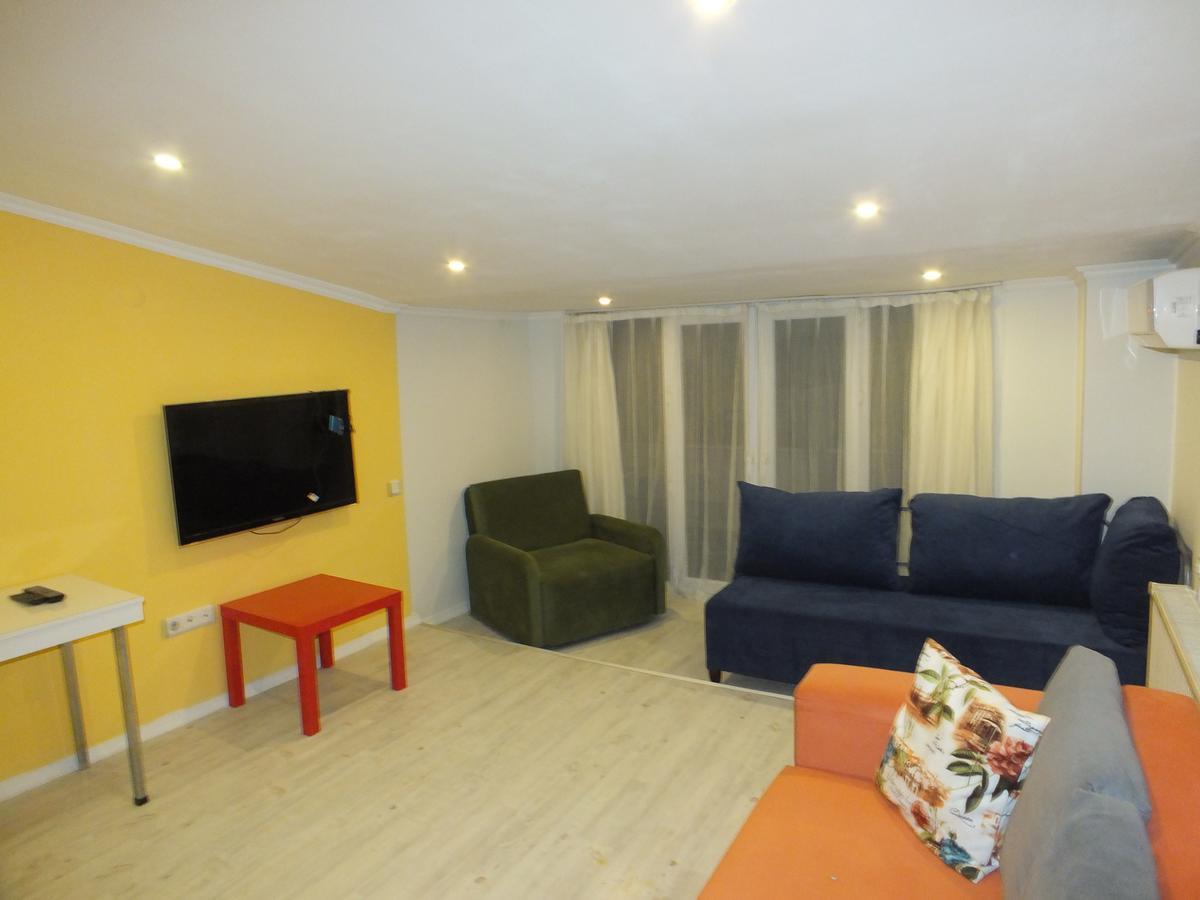 Taksim 9 Suites Apartments อิสตันบูล ภายนอก รูปภาพ