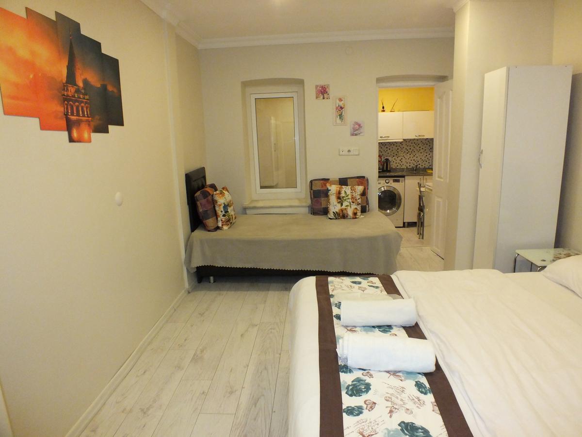 Taksim 9 Suites Apartments อิสตันบูล ภายนอก รูปภาพ