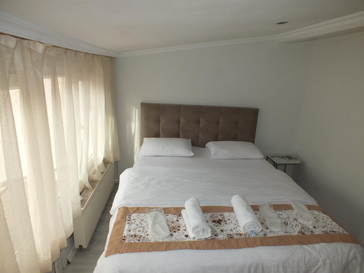Taksim 9 Suites Apartments อิสตันบูล ภายนอก รูปภาพ