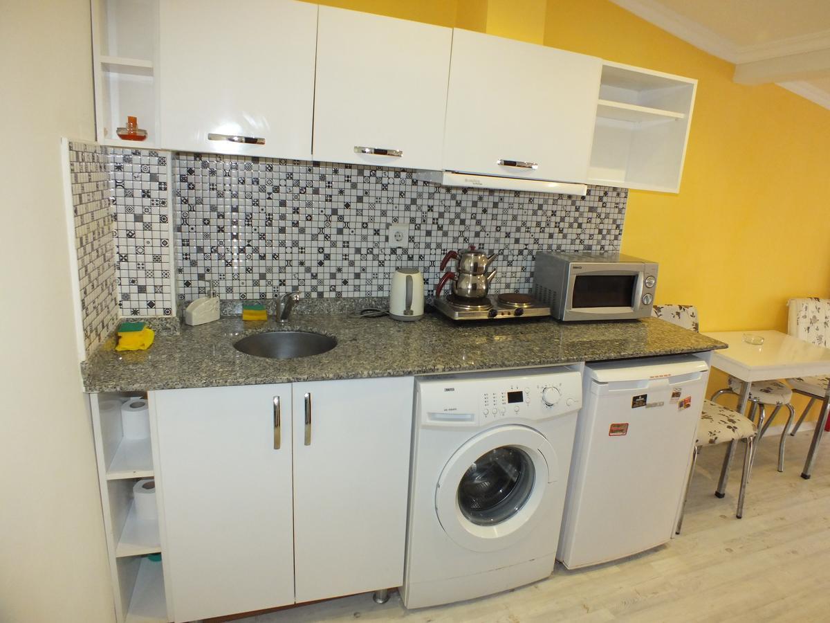 Taksim 9 Suites Apartments อิสตันบูล ภายนอก รูปภาพ