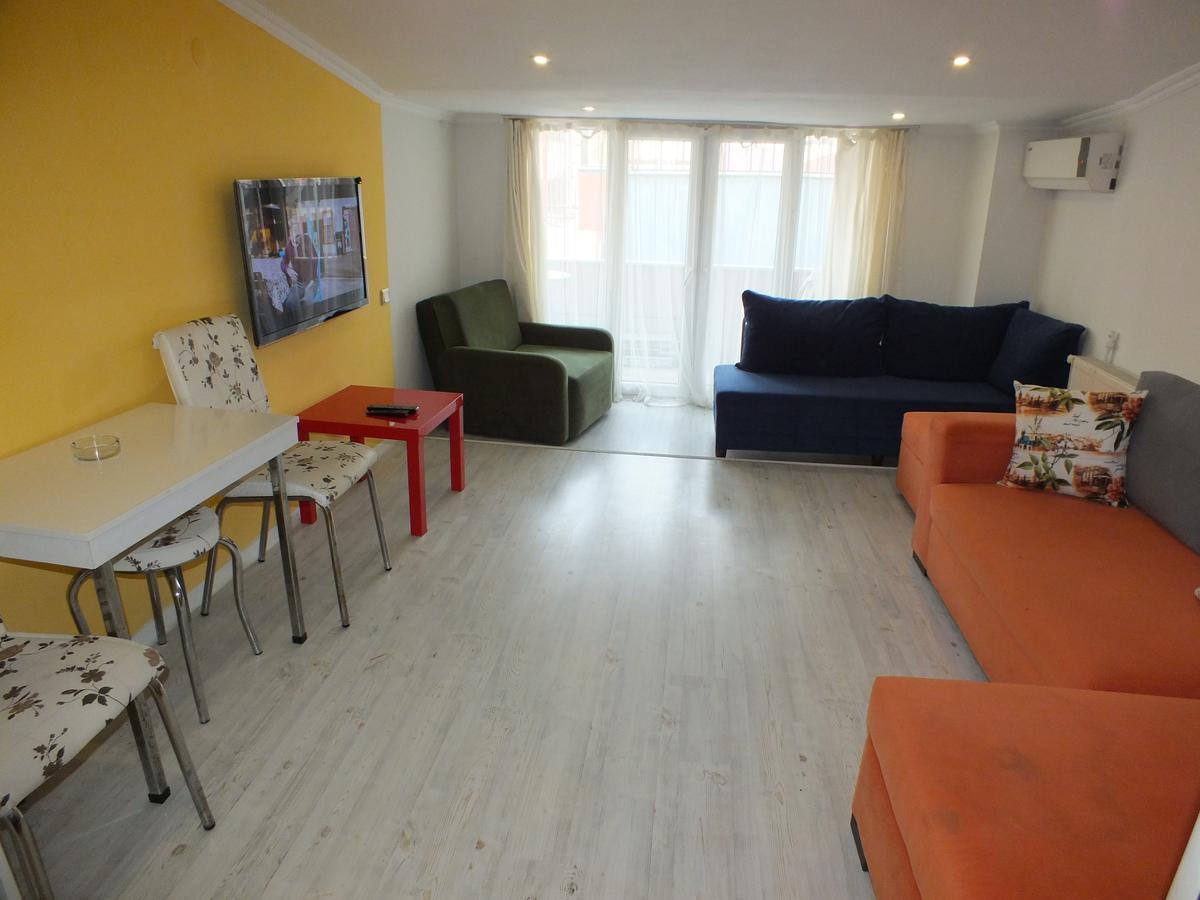 Taksim 9 Suites Apartments อิสตันบูล ภายนอก รูปภาพ