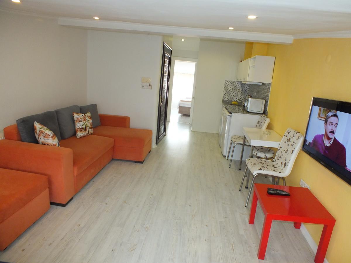 Taksim 9 Suites Apartments อิสตันบูล ภายนอก รูปภาพ